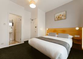 Star Hotel 2