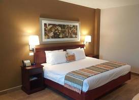 Best Western Bazarell Inn 2