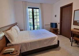 Hotel Montegrino Lakeview 4