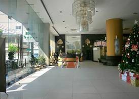 Boss Suites Nana Hotel 5