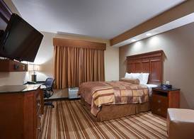Best Western Plus KC Speedway Inn & Suites 3