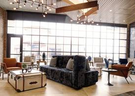 Archer Hotel Boston/Burlington 5