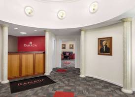 Ramada by Wyndham Richland Center 2
