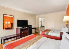 Motel 6 Americus, GA 5