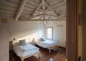 FARM HOUSE 2
