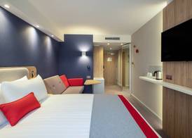 Holiday Inn Express CAMBRIDGE WEST - CAMBOURNE by IHG 2
