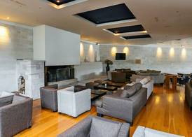 Alexander Beach Hotel & Spa 4