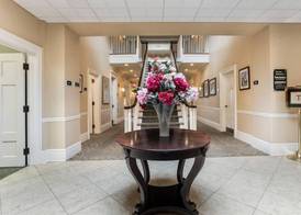 Traditions Hotel & Spa Johnson City - Binghamton, an Ascend Collection Hotel 4