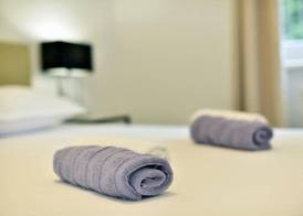Modern 2bdr Apartment in Old Town- Best Location 5