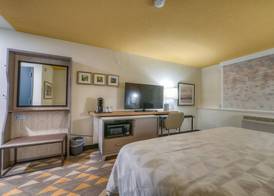 Holiday Inn TACOMA MALL by IHG 3