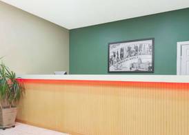 Super 8 by Wyndham Greencastle 2
