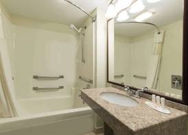 Baymont by Wyndham Louisville South/Shepherdsville/I 65 5
