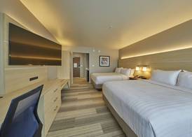 Holiday Inn Express & Suites HERMISTON DOWNTOWN by IHG 5