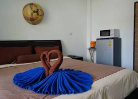 Lotus Bleu Resort & Restaurant 5
