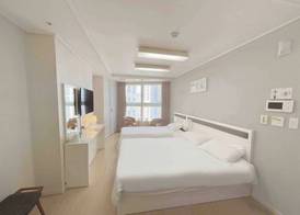 Hotel With 3