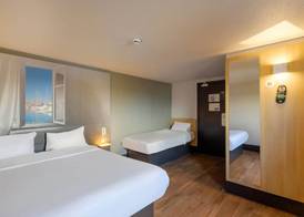 B&B HOTEL FREJUS Puget-sur-Argens 5