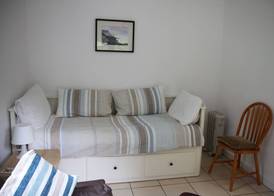 Freshwater Bay Holiday Cottages 2