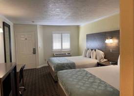 Baechtel Creek Inn 3