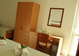 Hotel Damanse 5