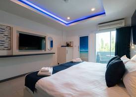 Akira Pattaya 4