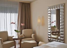 Bernstein Hotel Villa Kastania 5
