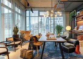 Moxy Berlin Ostbahnhof 5