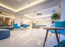 Azure Resort & SPA 5