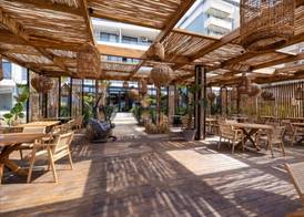 Sea & Sand Hotel 4