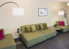 Livris Hotel 3
