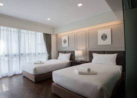 B2 Riverside Premier Hotel 4