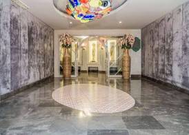 Royal Taj Mahal Hotel 4