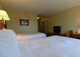 Days Inn & Suites by Wyndham Thompson 5