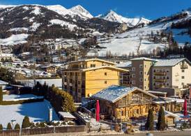 AlpenParks Hotel MONTANA 4