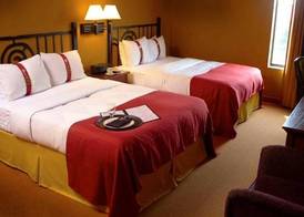 Holiday Inn PEWAUKEE-MILWAUKEE WEST by IHG 5