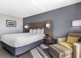 Best Western Plus Stephenville Inn 5