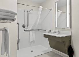 Candlewood Suites HAZLETON by IHG 3