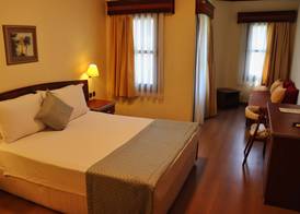 Yucelen Hotel 5