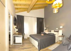 Aspalathos Residence 4