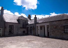 Clarke Cottage Guest House 3