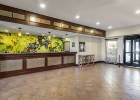 Best Western Plus Grapevine Inn 3