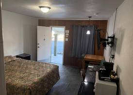 El Portal Motel 3