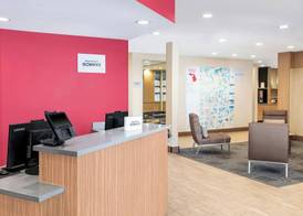 TownePlace Suites by Marriott Detroit Allen Park 3