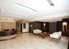 Bidwood Suite Hotel, Opposite Sarit Centre 4