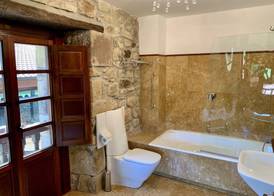Akla Hotel Suites Valles Pasiegos 3