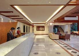 Earl's Regency Hotel 2