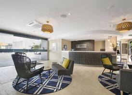 BreakFree Grand Pacific 3