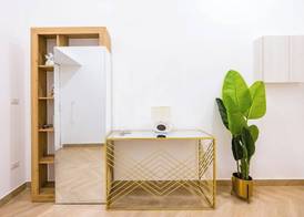 Essentia Home 5