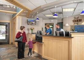 Park Point Marina Inn 3