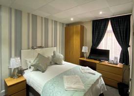 The Strand Hotel 4