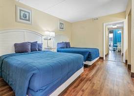Sand Dunes Resort and Suites 5